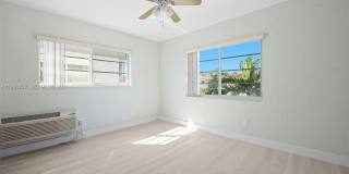 7315 Byron Ave Gallery 13