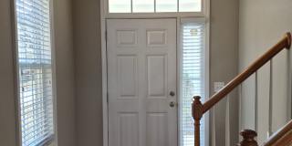 NEW LISTING!!!!! Gallery 3