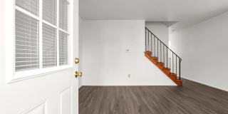 1229 D Kelburn Road Gallery 1