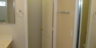 Unfurnished, 1-year long-term rental Gallery 9