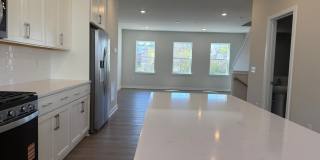 33 E FRONT STREET Gallery 14