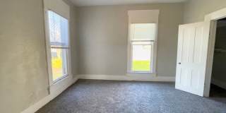 Downtown Home with fence and nice updates and clawfoot tub Gallery 9