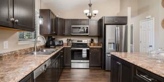 112 Kings Mountain Ct Gallery 1