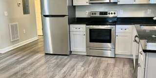 721 Liberty Street Gallery 9