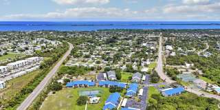 1637 NE Nautical Place Gallery 6