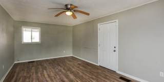 3162 Oak Forest Drive Gallery 3