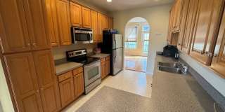 Taylor Spring Townhouse With Garage and Basement Gallery 8