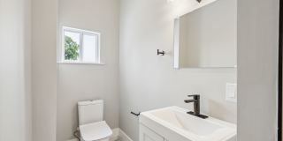 163 East Street Gallery 10