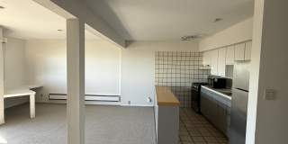 65 High Street Gallery 32