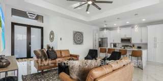 318 SE 15th Ter Gallery 6