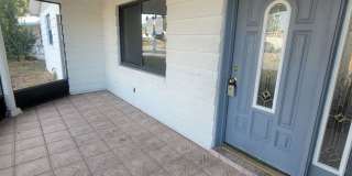 Spacious 3BR with bonus room and fenced yard just minutes from Tarpon Springs Gallery 1