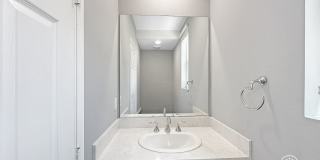 Spacious 2BD/3BA Condo in Chula Vista with Walk-In Closet, Community Pool & 2-Car Garage Gallery 15