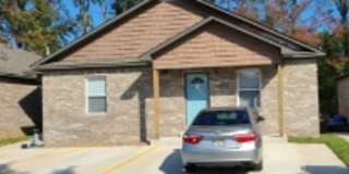 11711 La Estrada Drive - B Gallery 1