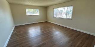 North Sacramento Gallery 12