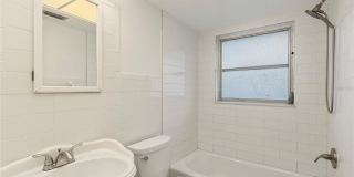 1248 LAZY LAKE ROAD W Gallery 11