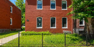2711 Indiana Avenue Gallery 1