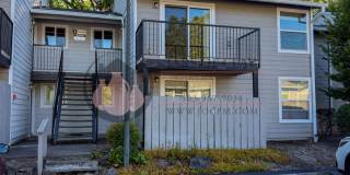 Beaverton Community Living | Dedicated Off-Street Parking & Great Layout Gallery 1
