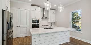 Harborview Townhouse Gallery 18