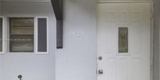 1425 NW 10th Pl Gallery 14