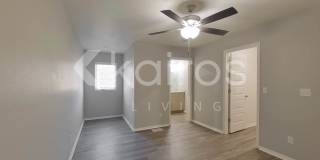 1512 South Razorback Road Gallery 5