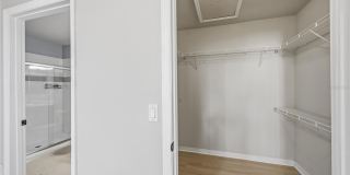 1195 VILLAGIO CIRCLE Gallery 23