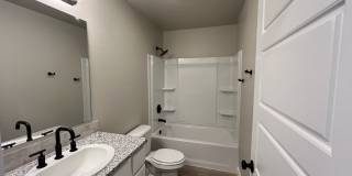 1303 Ross Avenue Gallery 21