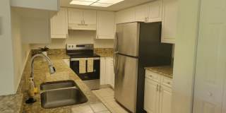 1400 S Crestwood Court S Gallery 9