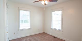 1202 N. Walnut Gallery 39