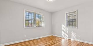Stylish 3-Bed Home with Finished Basement! Gallery 8