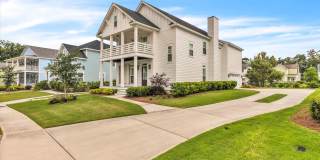 Charming Single Family Home in the Picturesque Bona Bella Subdivision Gallery 42