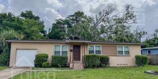 2845 Holly Point Dr Gallery 1