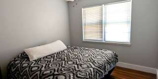 1202 Douglas Ave Gallery 5