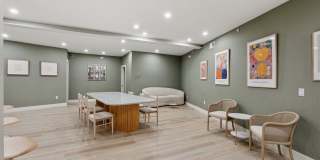 Triad Apartments: Brand New near Drexel & Penn Gallery 17