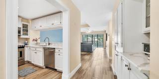 827 Oak Harbour Drive Gallery 9