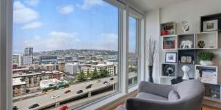 Capitol Hill Condo at the Sahali Gallery 18