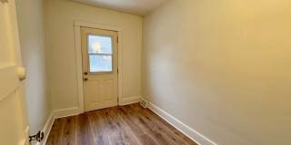 3 Bedroom 1 Bathroom in Lancaster City! Gallery 21