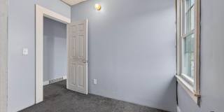 $1550 4 bedroom Gallery 26