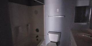 GORGEOUS HISTORICAL APARTMENT HOME / TOTALLY UPGRADED INTERIOR / CLOSE TO EVERYTHING! Gallery 29