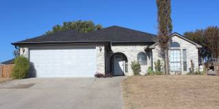 Charming 3-Bedroom Home in Jamesway Addition – Available Now! Gallery 1