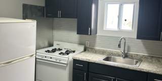 Spacious 3 bedroom apartment for rent in Brentwood Gallery 1