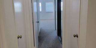 2 BR / 2 BA Condo with Spectacular Views Near Patrick Henry High School Gallery 15