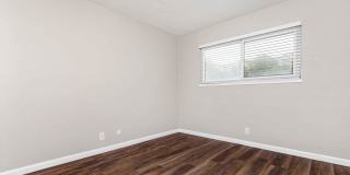 Ladera Woods Gallery 98