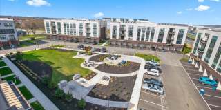 43756 TRANSIT Square Gallery 35