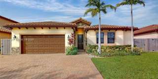 154 SE 23rd Ter HOMESTEAD, FL 33033 Gallery 1