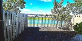 453 NE 13th St Gallery 19