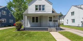 Walking Distance from Downtown!!! Gallery 1