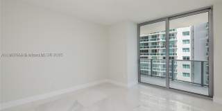 488 NE 18th St Gallery 26