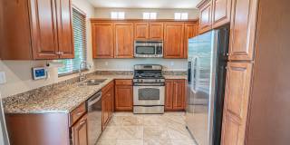 COMING SOON! Charming 2-Bedroom Townhome in Valencia with Backyard & Community Amenities! Gallery 4