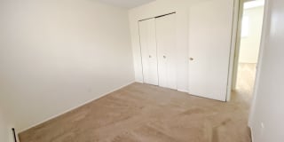 Evergreen Village Apartments & Townhomes Gallery 12