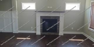 Gorgeous Custom Built Dyer 4 Bedroom Gallery 9
